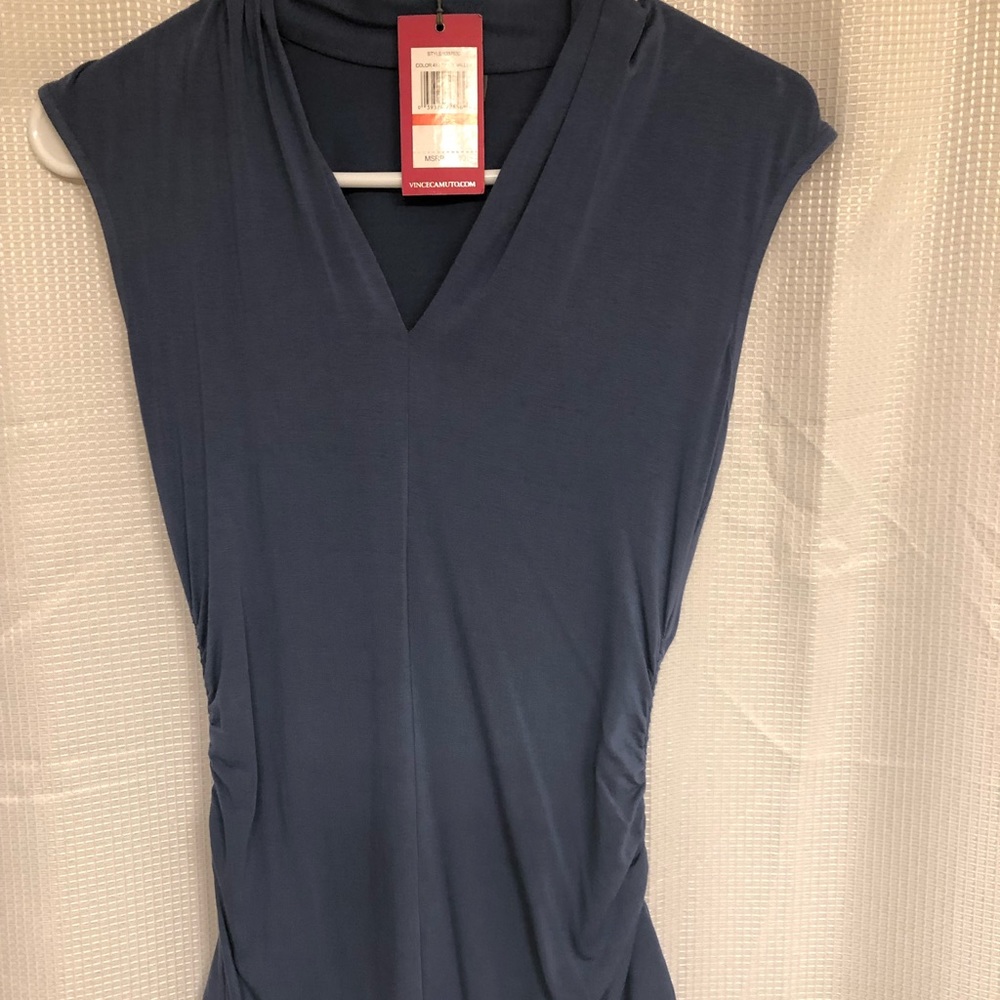 Beautiful blue fitted top.